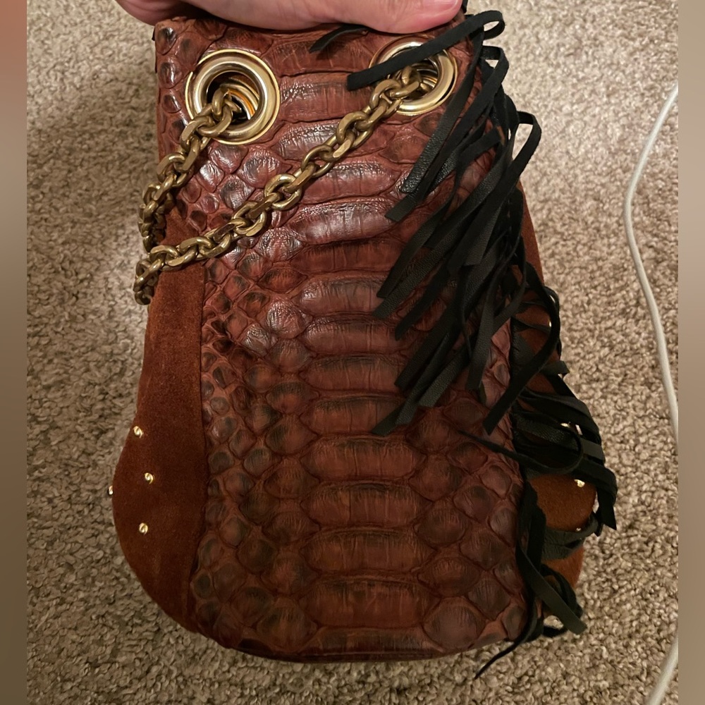 Pre loved bucket bag
